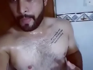 gay en la ducha
