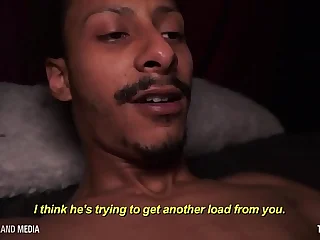 White twink milks a load out of BBC