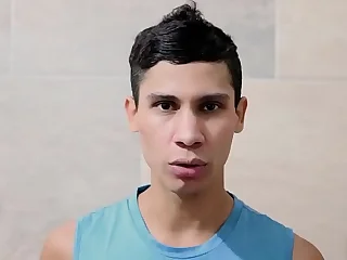 igor e j&period; - autoaceita&ccedil;&atilde;o - tema pornografia gay