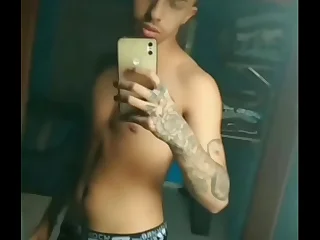 NOVINHO DOTADO DO t&period;